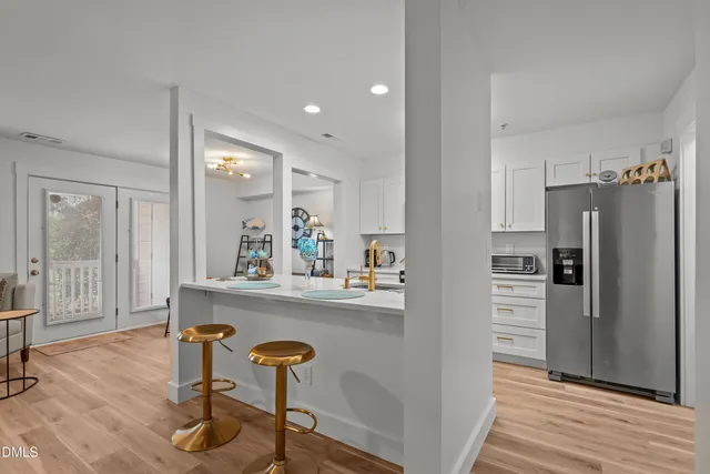 $300,000 | 805 March Court, Unit B, Wilmington, NC 28405