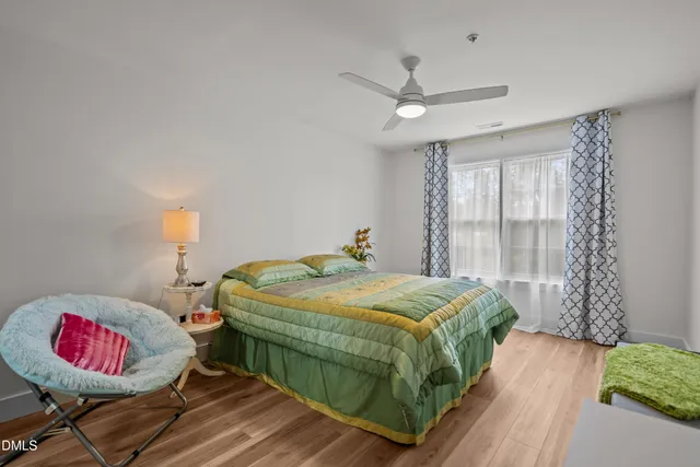 $300,000 | 805 March Court, Unit B, Wilmington, NC 28405