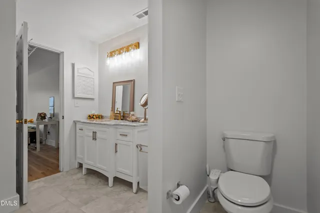 $300,000 | 805 March Court, Unit B, Wilmington, NC 28405