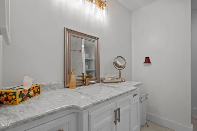 $300,000 | 805 March Court, Unit B, Wilmington, NC 28405