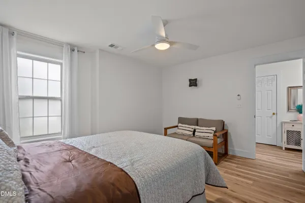 $300,000 | 805 March Court, Unit B, Wilmington, NC 28405