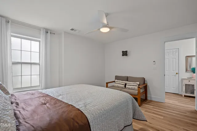 $300,000 | 805 March Court, Unit B, Wilmington, NC 28405