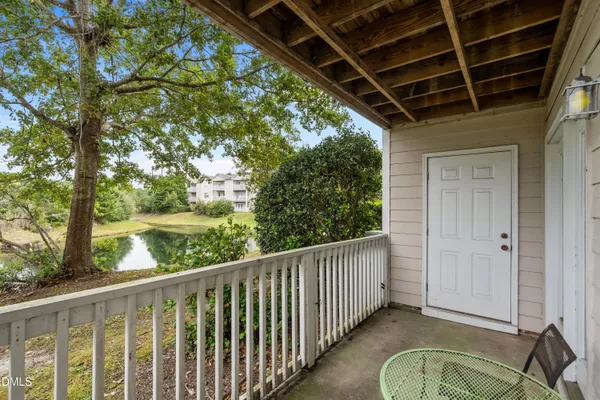 $300,000 | 805 March Court, Unit B, Wilmington, NC 28405