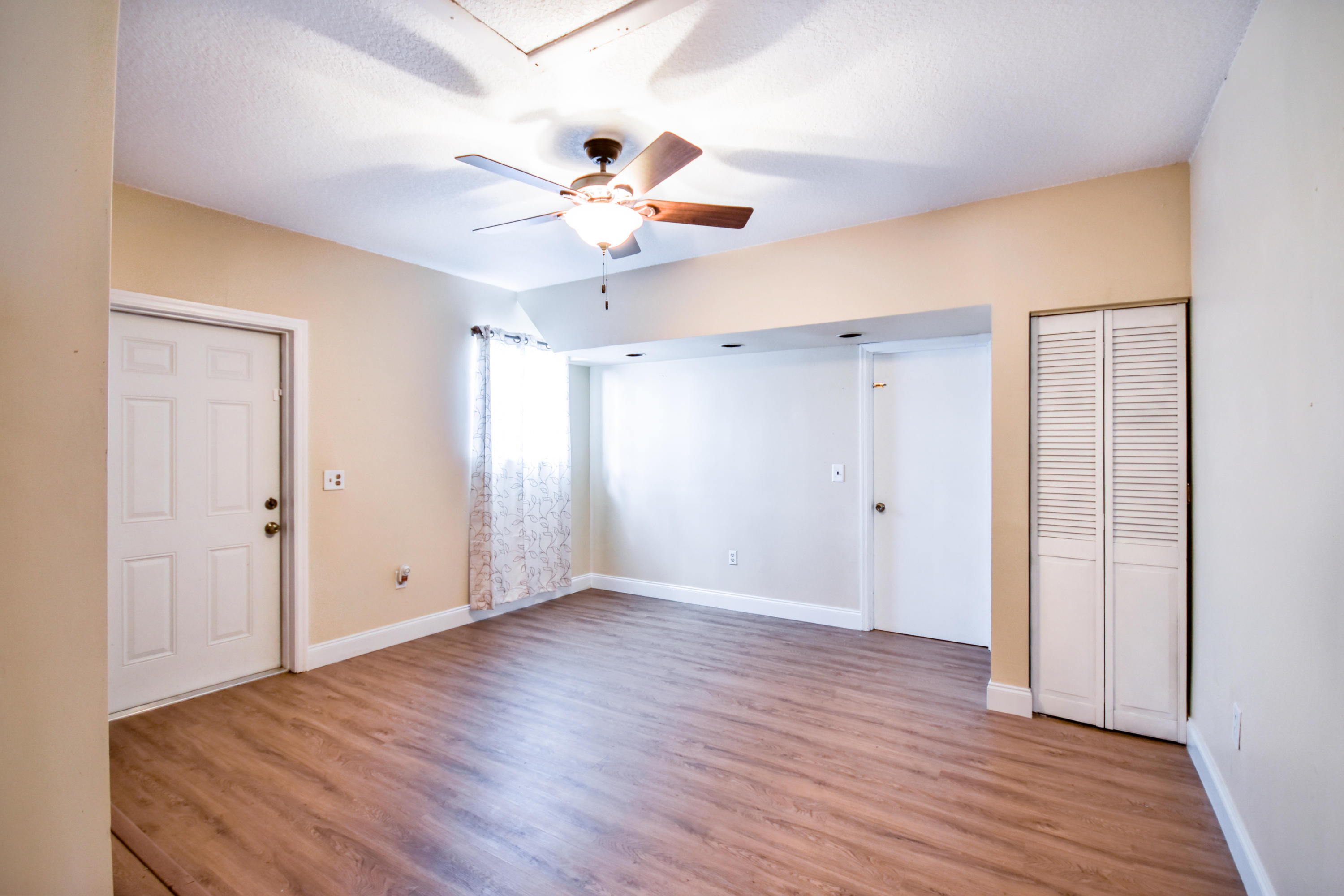 8936 Southwest 9th Street Boca Raton, FL 33433 - Photo 8 of 16 Extra Room