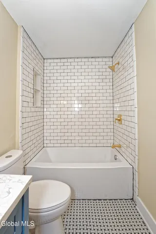 $435,000 | 633 Lang Street, Schenectady, NY 12308