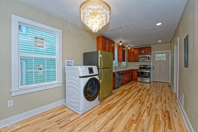 $435,000 | 633 Lang Street, Schenectady, NY 12308