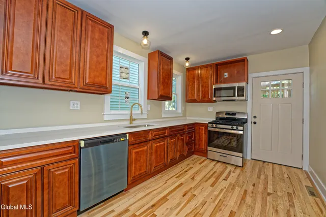 $435,000 | 633 Lang Street, Schenectady, NY 12308