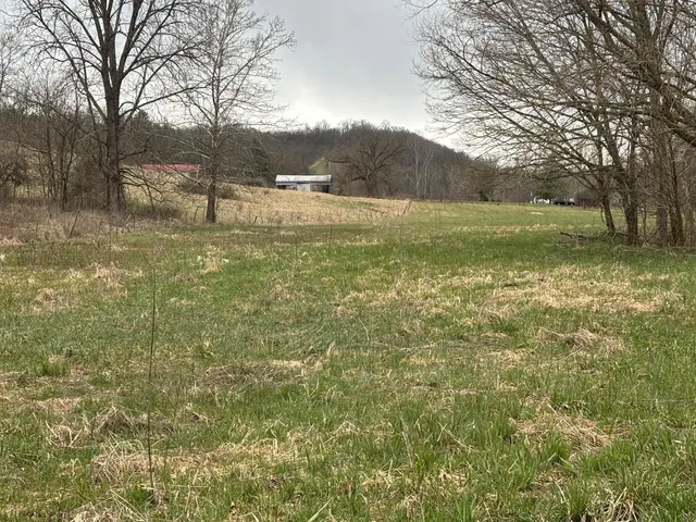 $699,900 | 6033 Siemon Road, Brookville, IN 47012