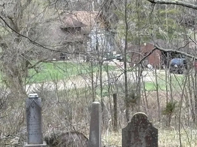 $699,900 | 6033 Siemon Road, Brookville, IN 47012