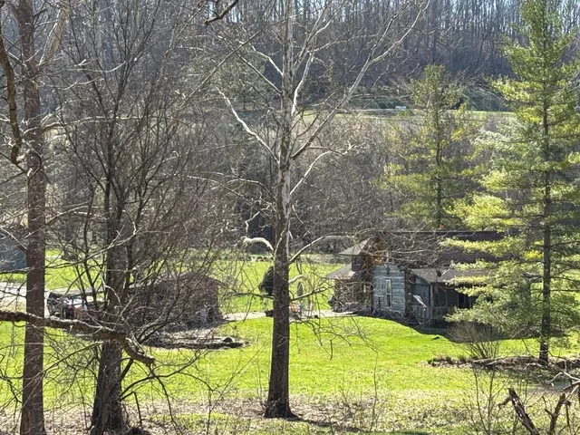 $699,900 | 6033 Siemon Road, Brookville, IN 47012