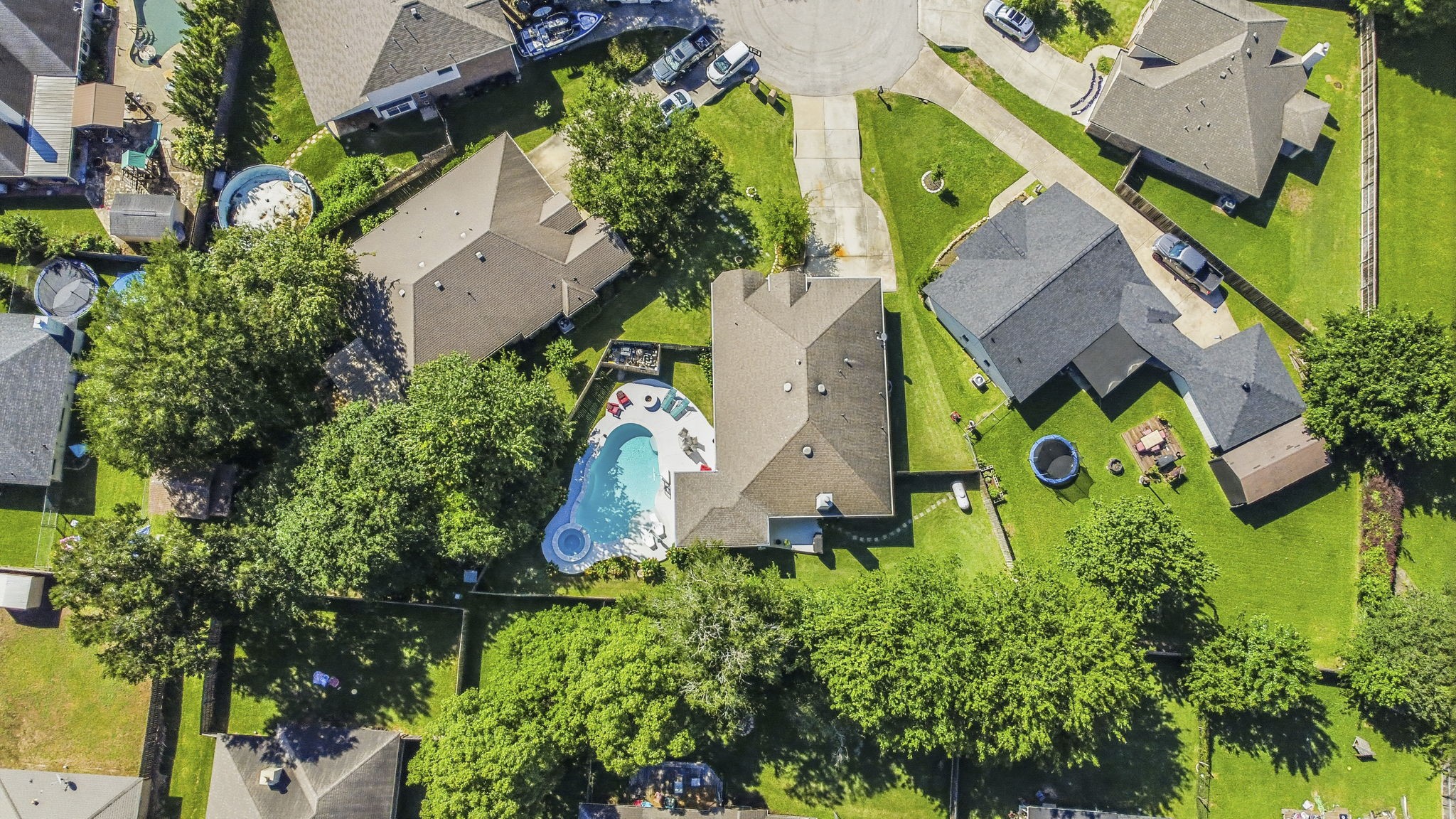 10802 Windswept Montgomery, TX 77356 - Photo 11 of 42 an aerial view of residential house with outdoor space and swimming pool