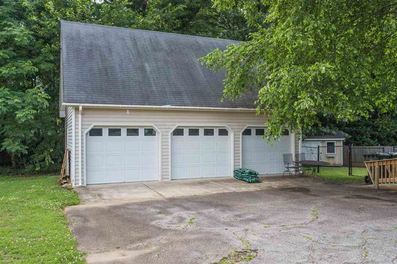 3607 Laurel Hills Road Raleigh, NC 27612 - Photo 2 of 27 Photo 2