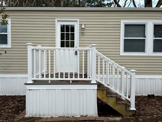 $155,000 | 10 Torch Lane, Coventry, RI 02816