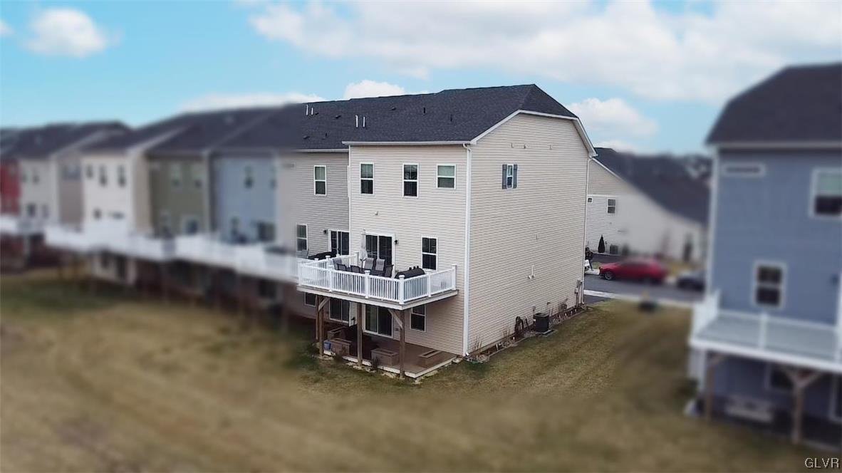 2340 Raya Way Easton, PA 18045 - Photo 7 of 39 Gallery Image 7