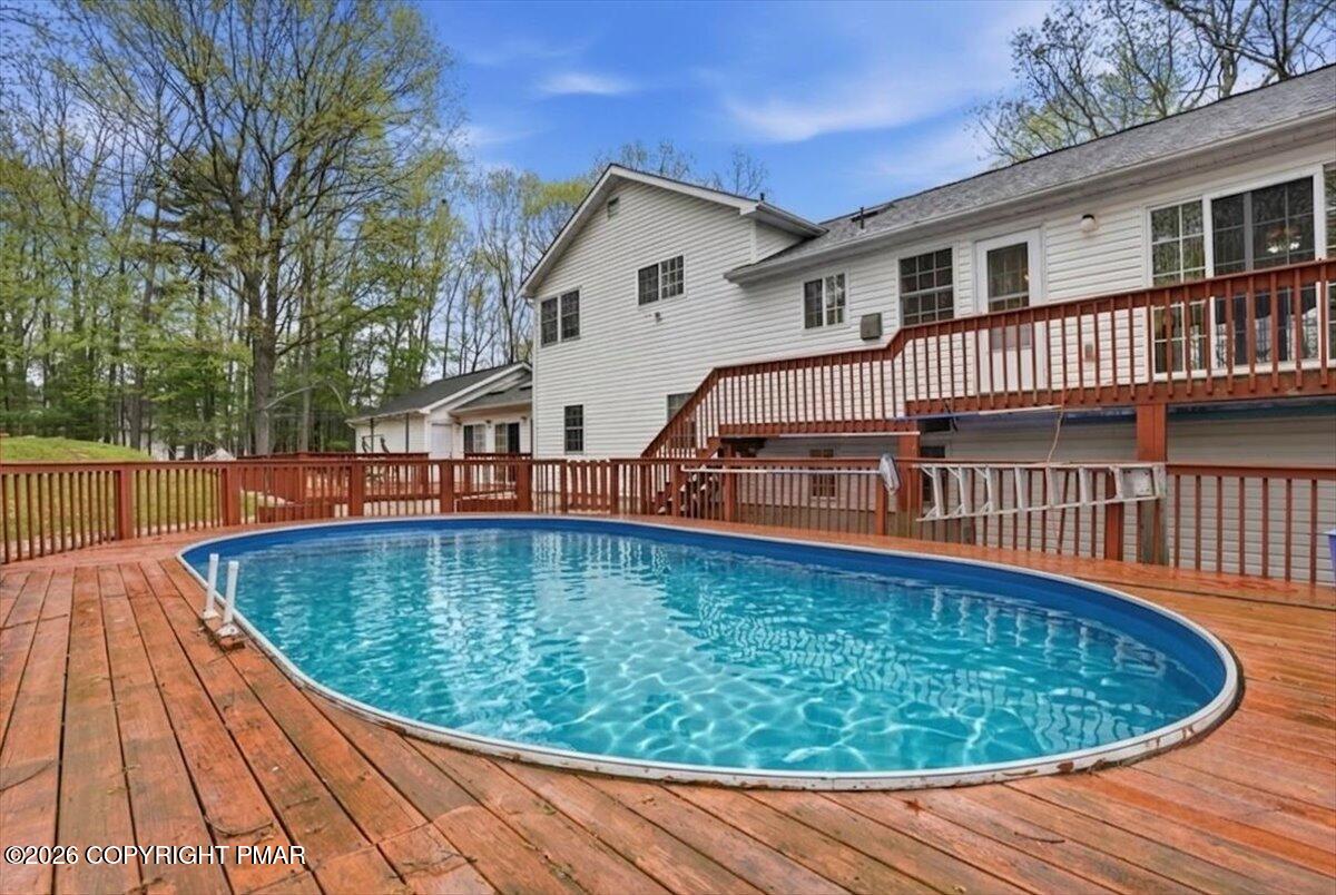 349 Bumble Bee Pass Cresco, PA 18326 - Photo 2 of 31 Pool virtual water