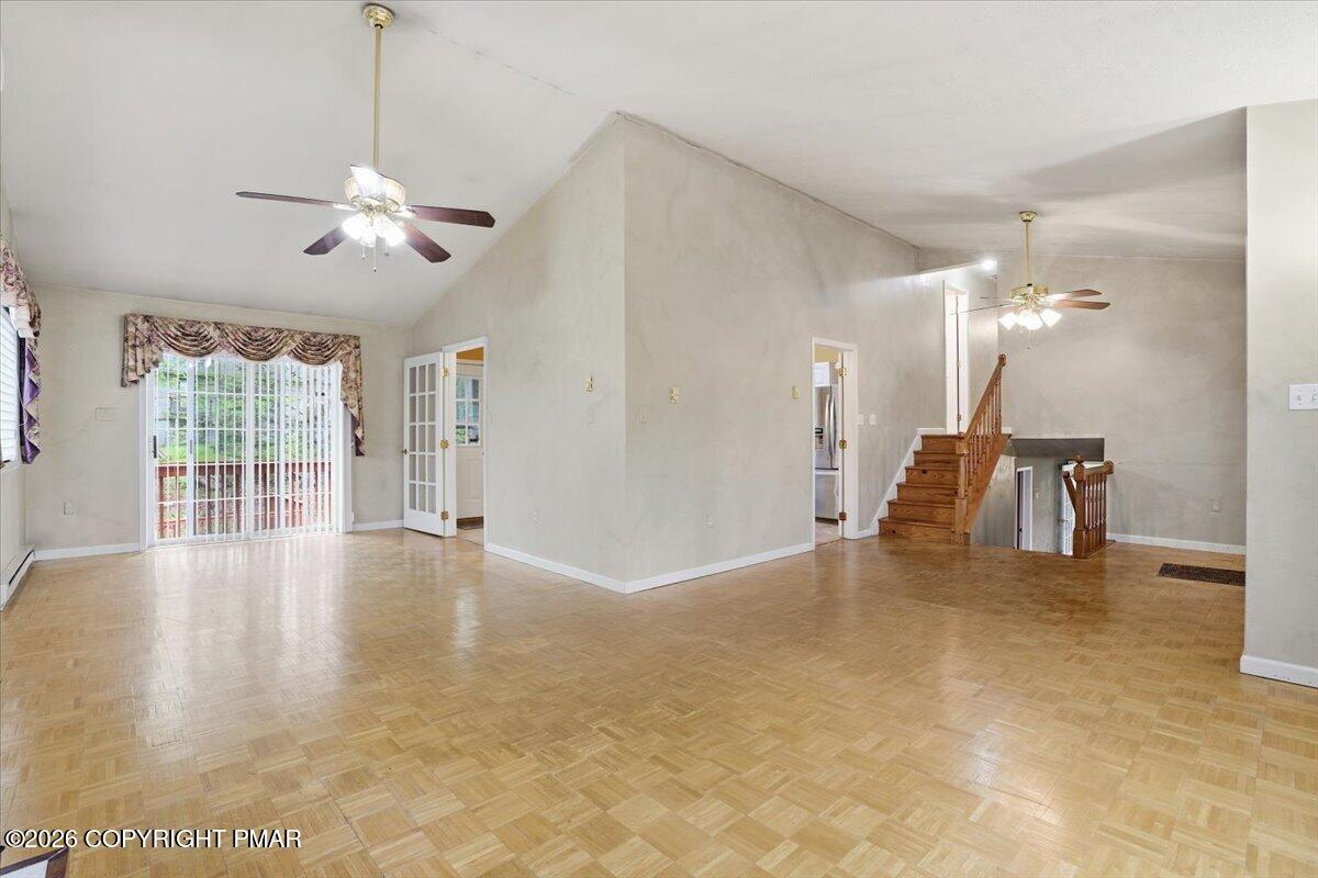 349 Bumble Bee Pass Cresco, PA 18326 - Photo 21 of 31 Living & dinning room