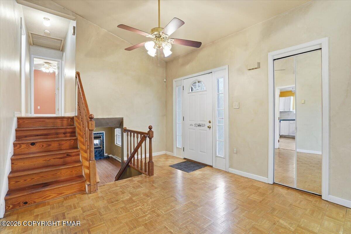 349 Bumble Bee Pass Cresco, PA 18326 - Photo 24 of 31 Foyer