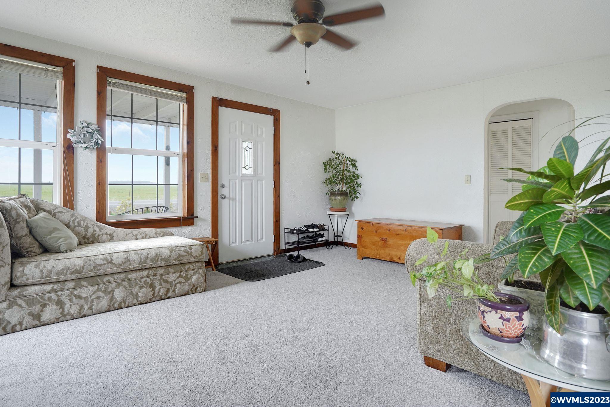33769 Red Bridge Road Southeast Albany, OR 97322 - Photo 5 of 38