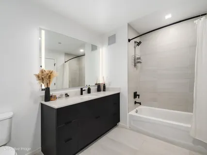 $6,710 | 225 North Elizabeth Street, Unit 2502, Chicago, IL 60607