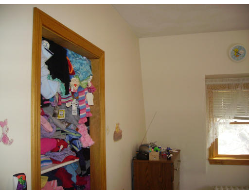 18 Maple Street Saugus, MA 01906 - Photo 16 of 21 Gallery Image 16