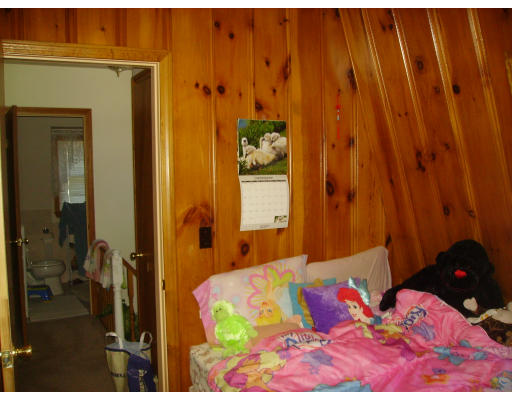 18 Maple Street Saugus, MA 01906 - Photo 20 of 21 Gallery Image 20