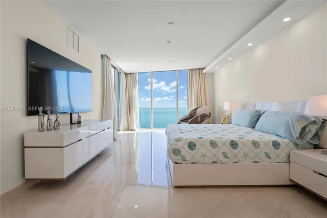 $24,500 | 17001 Collins Avenue, Unit 4608, Sunny Isles Beach, FL 33160