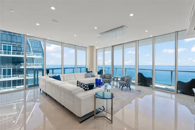 $24,500 | 17001 Collins Avenue, Unit 4608, Sunny Isles Beach, FL 33160