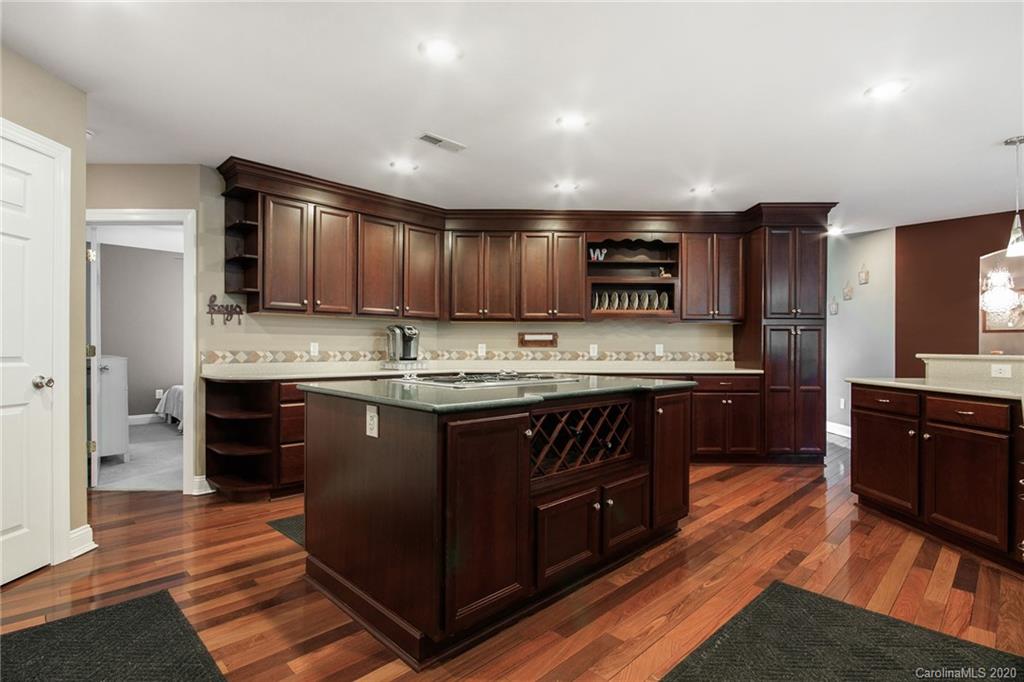 5455 Lake Wylie Road Clover, SC 29710 - Photo 9 of 32 Gallery Image 9