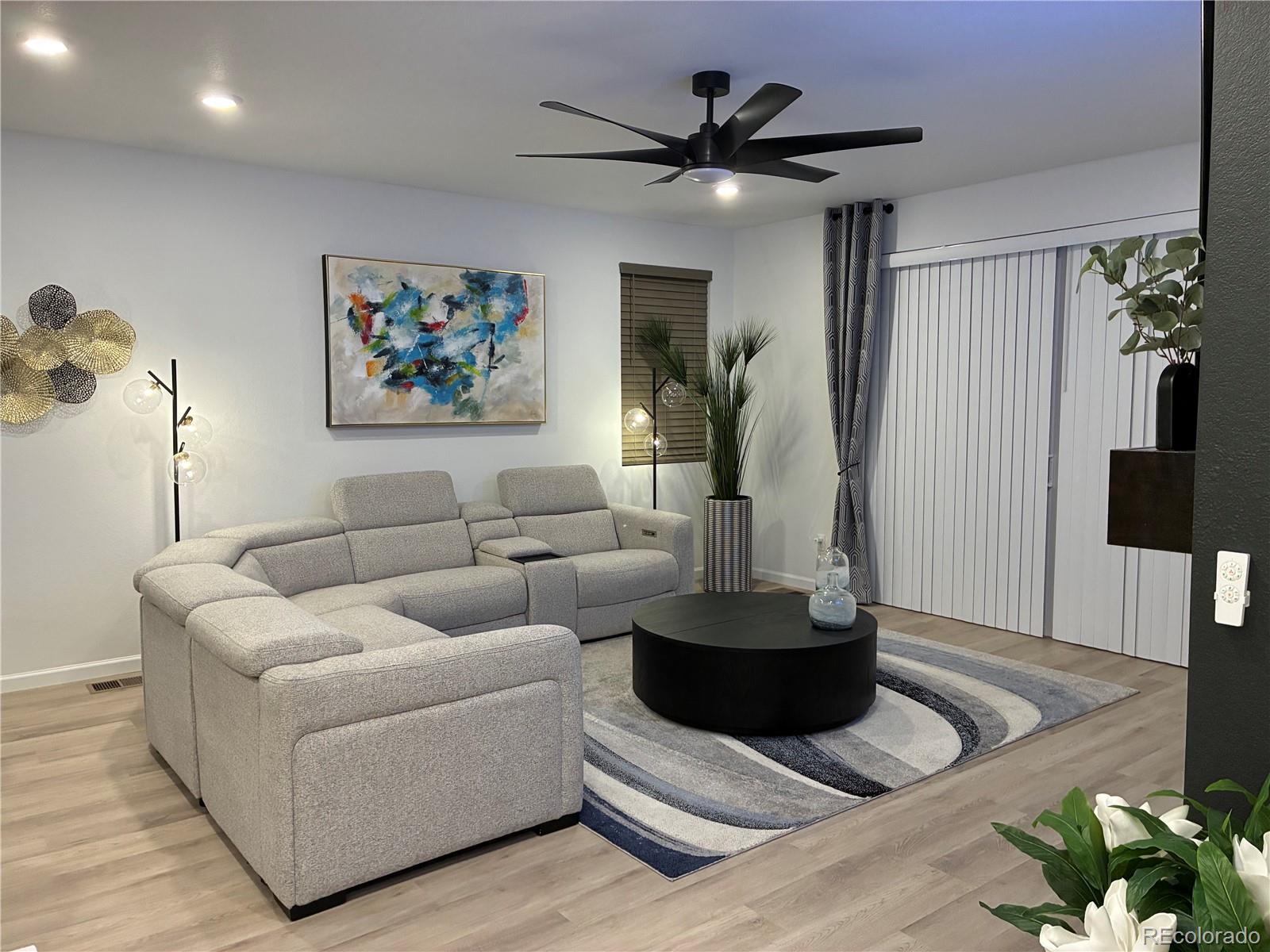 554 Penn Road Elizabeth, CO 80107 - Photo 4 of 28 Gallery Image 4