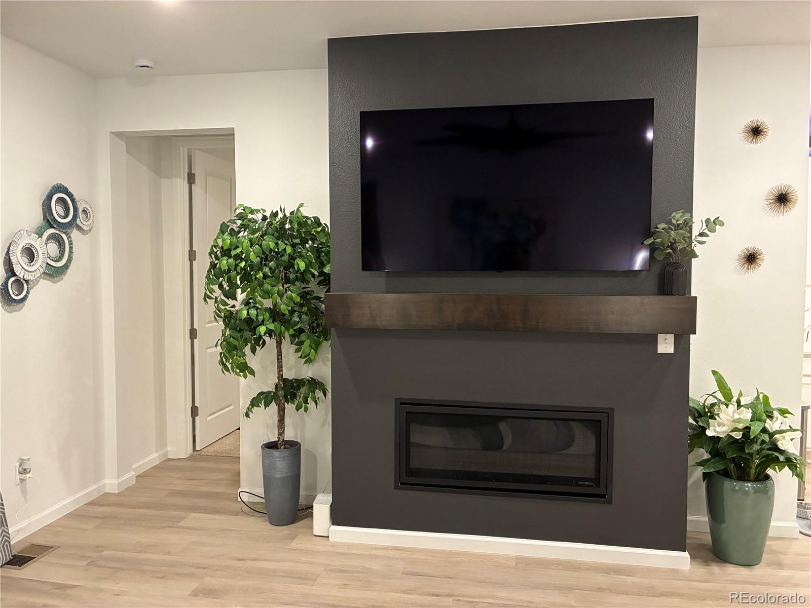 554 Penn Road Elizabeth, CO 80107 - Photo 5 of 28 Gallery Image 5