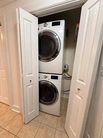 $1,895 | 35 East Avenue, Unit 2, Middletown, NY 10940