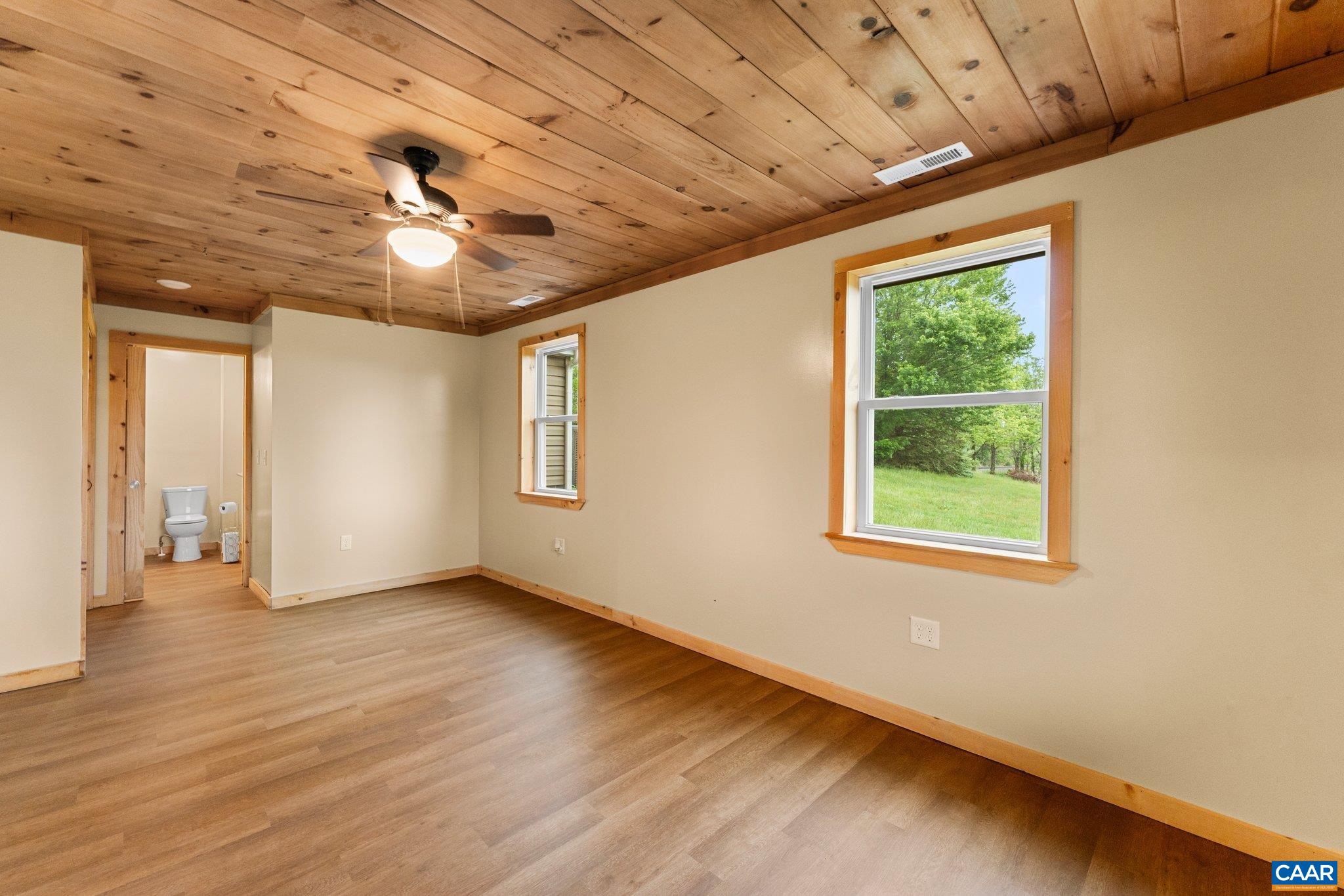 1507 Hewitt Road Swoope, VA 24479 - Photo 14 of 33