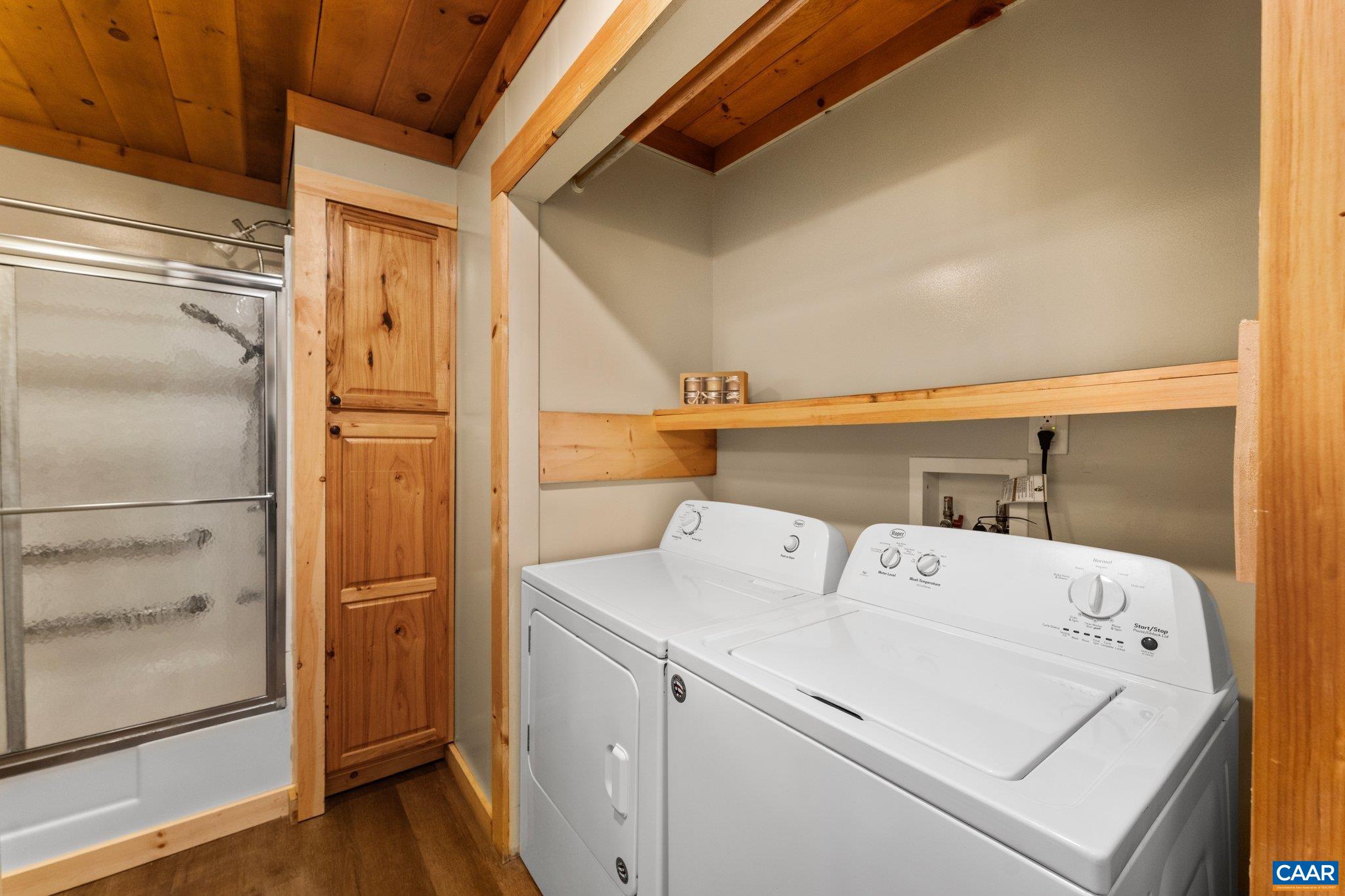 1507 Hewitt Road Swoope, VA 24479 - Photo 17 of 33