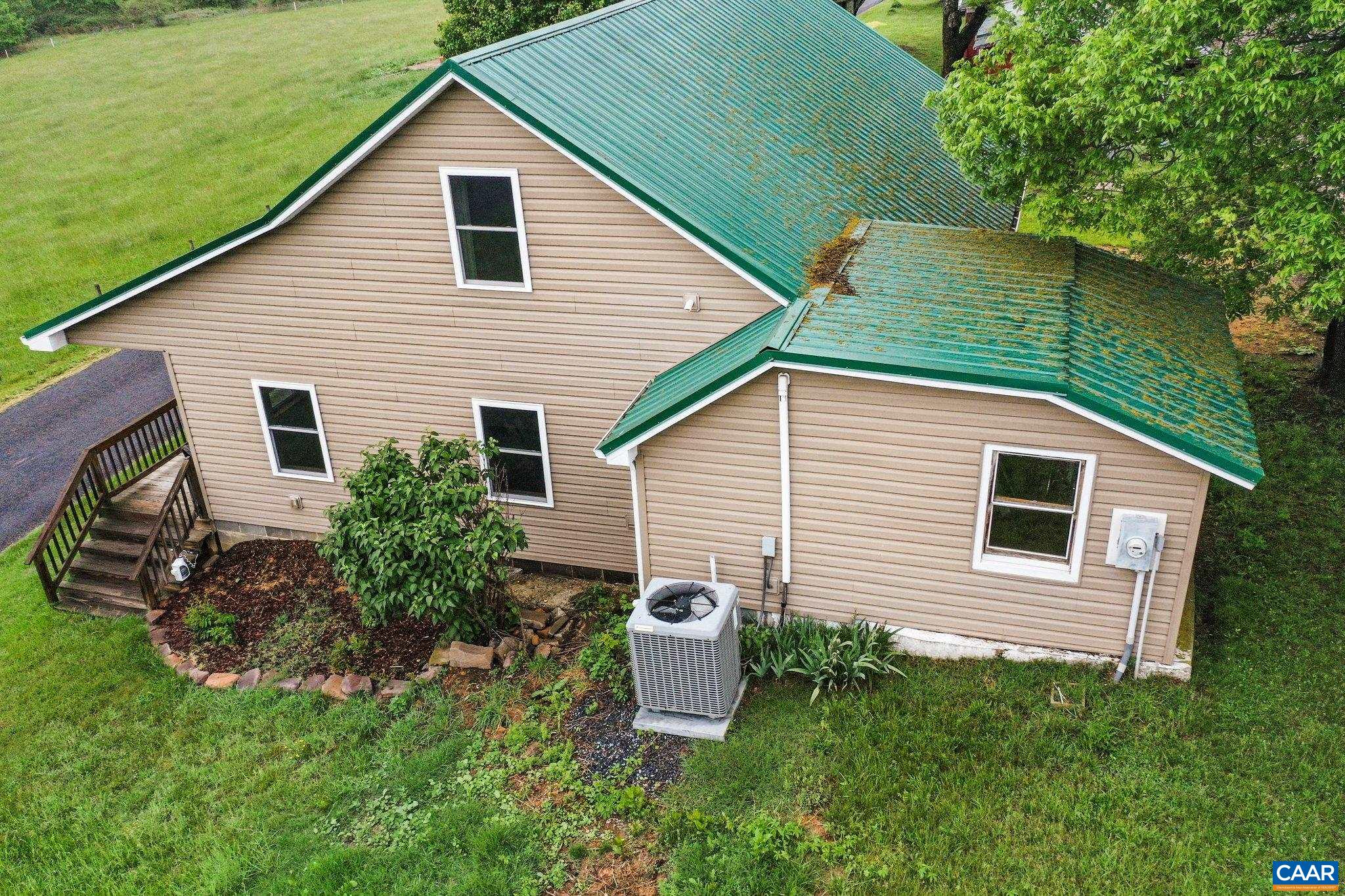 1507 Hewitt Road Swoope, VA 24479 - Photo 23 of 33