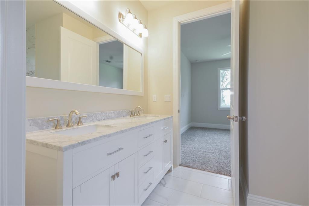 2035 Northwest Fork Road Stuart, FL 34994 - Photo 14 of 37 Gallery Image 14