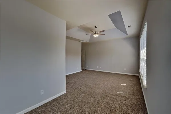 $2,400 | 1675 Huntcrest Park Southwest, Mableton, GA 30126