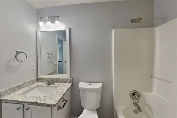 $2,400 | 1675 Huntcrest Park Southwest, Mableton, GA 30126