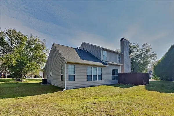 $2,400 | 1675 Huntcrest Park Southwest, Mableton, GA 30126
