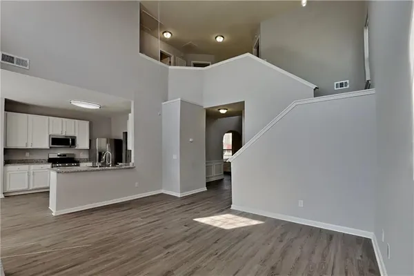 $2,400 | 1675 Huntcrest Park Southwest, Mableton, GA 30126
