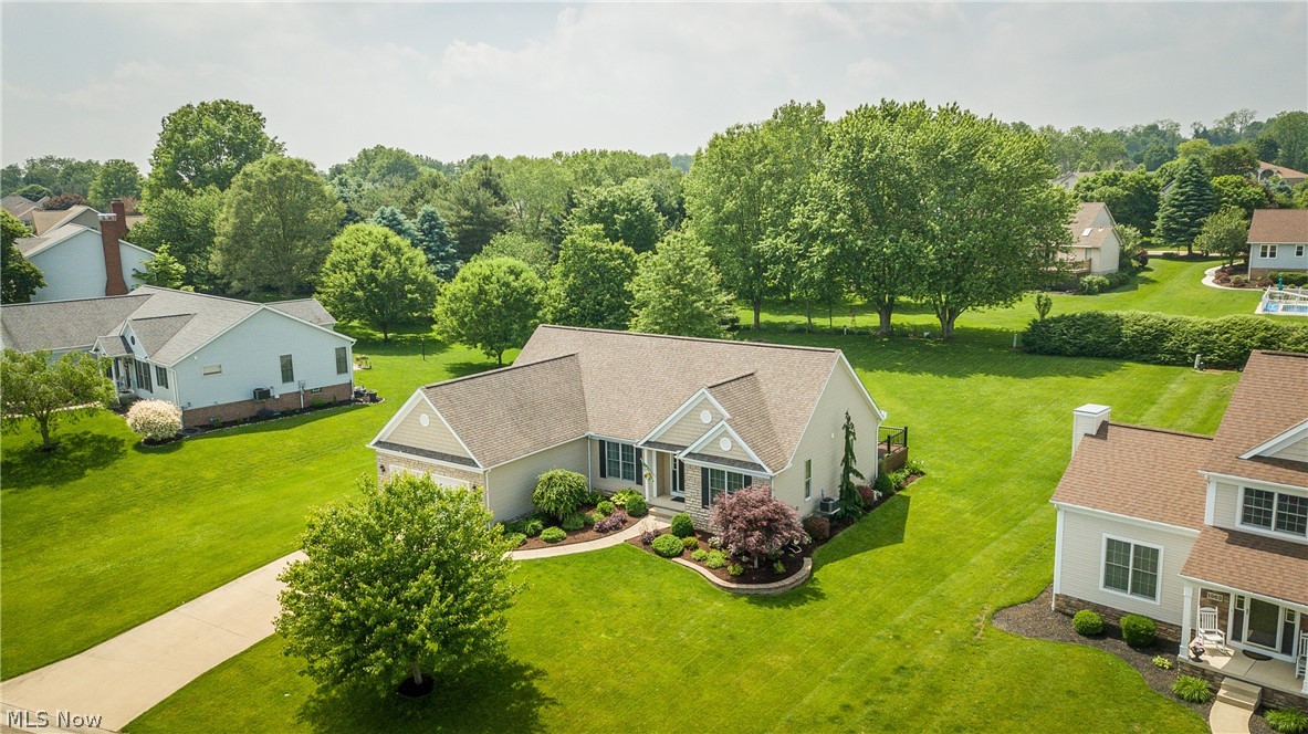 1947 Summerchase Road Northeast Canton, OH 44721 - Photo 5 of 33 Gallery Image 5