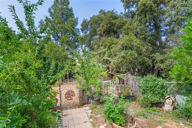 $1,900,000 | 39065 Oak Glen Road, Oak Glen, CA 92399