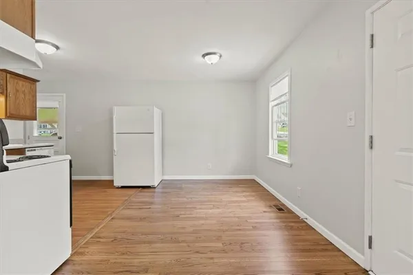 $209,900 | 307 East 3 Drive South, Independence, MO 64050