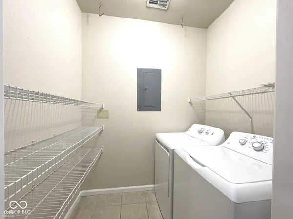 $1,195 | 12840 University Crescent, Unit 3B, Carmel, IN 46032