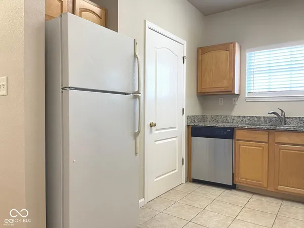 $1,195 | 12840 University Crescent, Unit 3B, Carmel, IN 46032