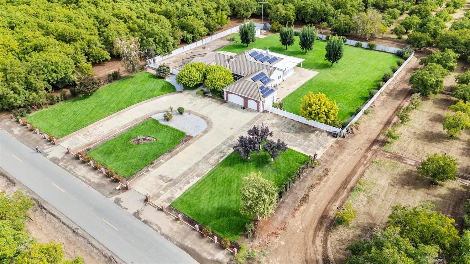 10963 Metteer Road Live Oak, CA 95953 - Photo 4 of 73 a view of a garden with an ocean view