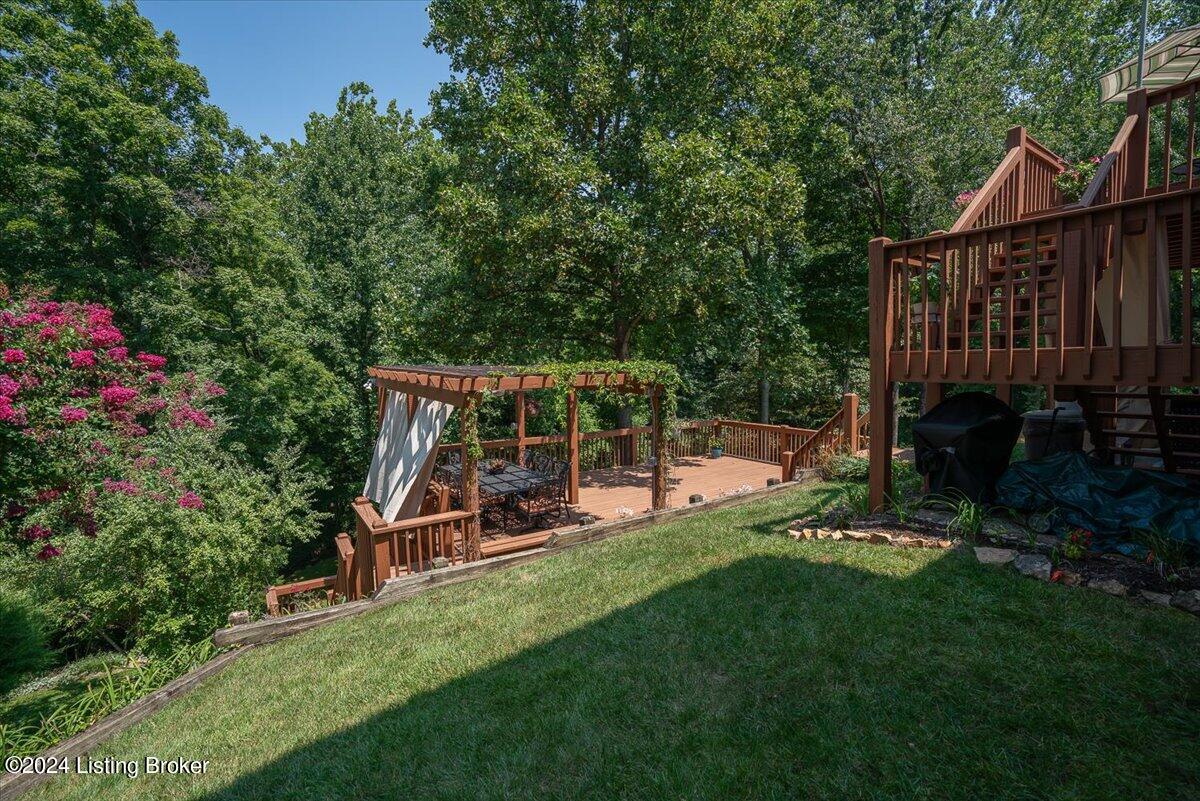 8313 Running Spring Drive Louisville, KY 40241 - Photo 38 of 47 74-8313-74