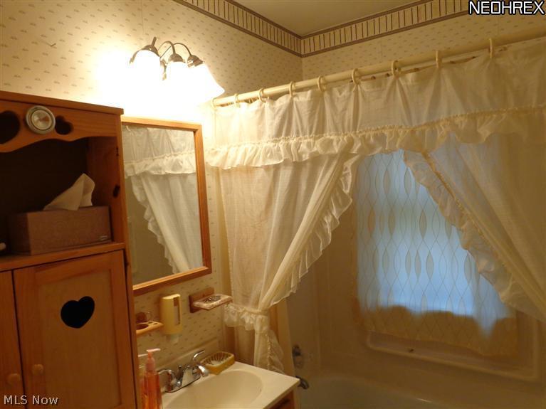 12915 Rockside Road Garfield Heights, OH 44125 - Photo 10 of 10