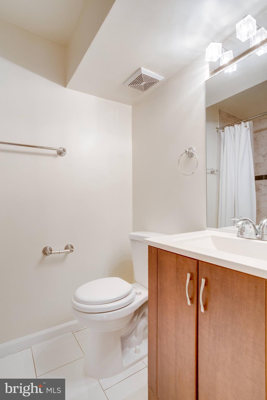 8434 Springfield Oaks Drive Springfield, VA 22153 - Photo 36 of 46