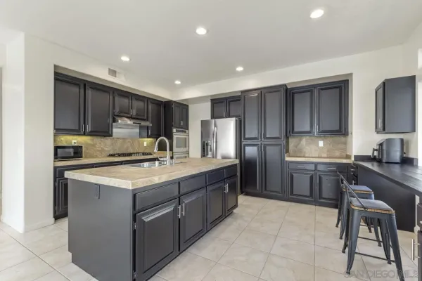 $769,900 | 32143 Paseo San Esteban, Temecula, CA 92592