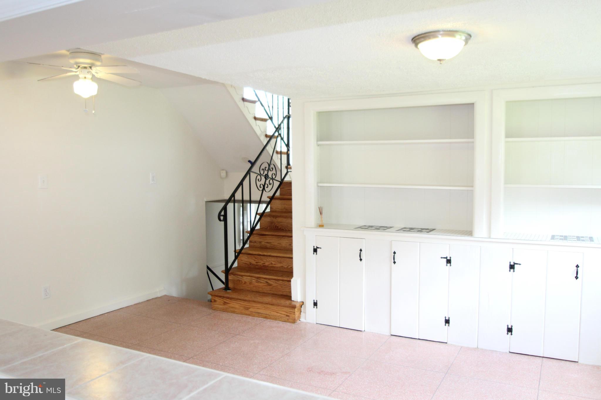 1221 Kathryn Road Silver Spring, MD 20904 - Photo 16 of 19 Family Room
